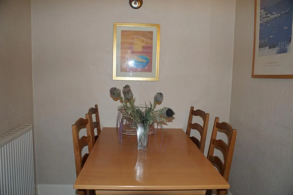 Heriothill Apartment Edinburgh